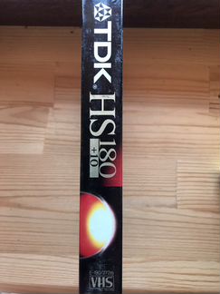 VHS кассета TDK