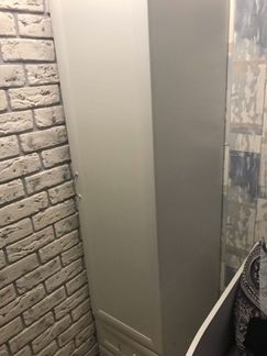 Шкаф белый