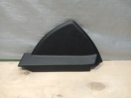 Накладка торпеды на Mercedes Benz W204 C204