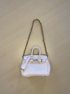 Брелок на сумку