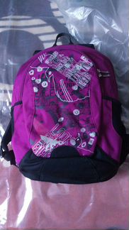 Рюкзаки школьные