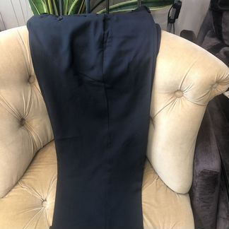 Костюм мужской. Фирма Hugo Boss. Размер 48. Цвет т