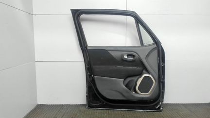 Дверь боковая левая передняя Jeep Renegade, 2016