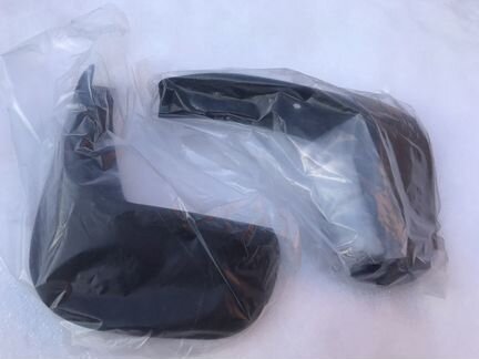 Брызговики передние новые Range Rover Vogue