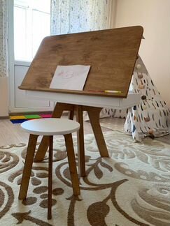 Стол мольберт