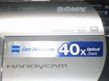 Видео камера sony Handycam (DCR-DVD106)