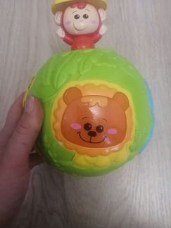 Музыкальная игрушка для малыша