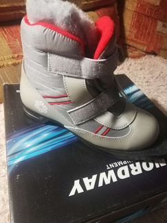 Лыжные ботинки детские 34