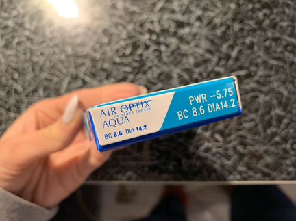 Месячные Линзы Air Optix Aqua -5,75