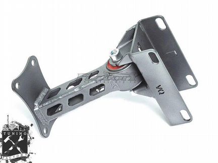 Nissan Silvia/Skyline 25-37 VQ опоры на лонжероны