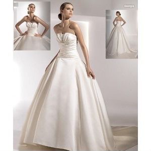 Шикарное свадебное платье Pronovias