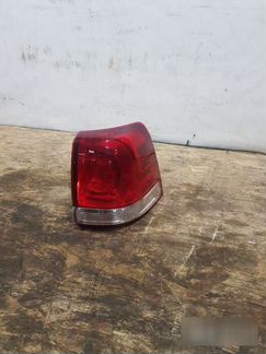 Фонарь Toyota Land Cruiser 200