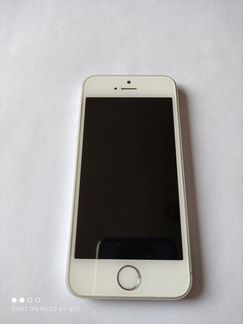 Apple iPhone 5s 16Гб, состояние 4++