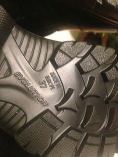 Зимние ботинки. Новые