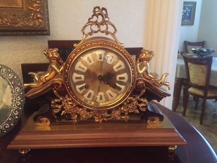 Испанские настольные часы