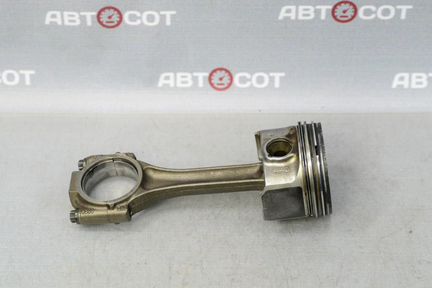 Поршень с шатуном VW Caddy III 2004)