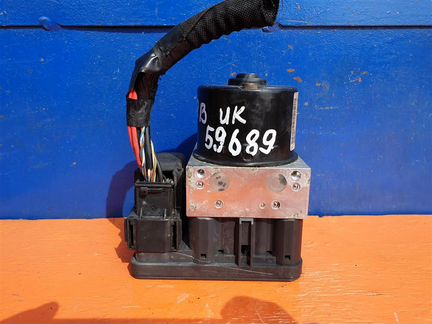 Блок абс ABS Ford Focus 2+ C-Max 8M512C405CA