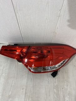 Citroen c4 фонарь в багажник правый