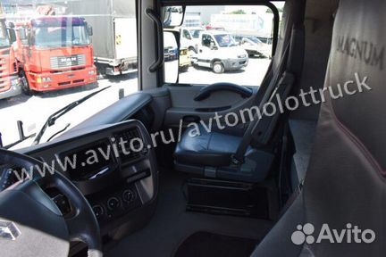 Кабина Renault Magnum 520