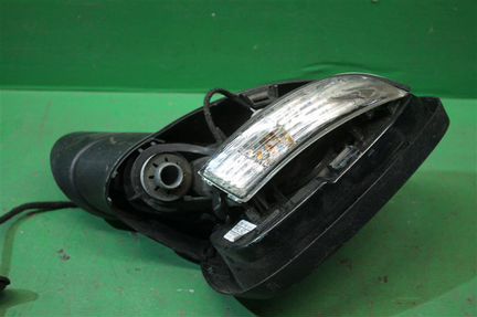 Зеркало правое Ford Fiesta MK6 2008-2017