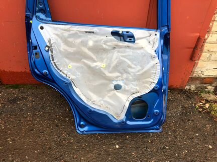 Дверь левая Honda Fit/Jazz 2001-2008