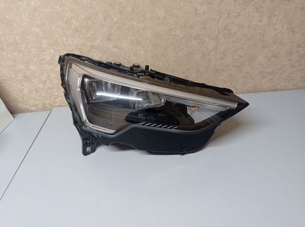 Фара правая Full Led Audi Q3 F3