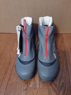 Лыжные ботинки salomon sns pilot