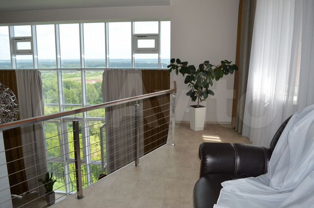 4-к. квартира, 162 м², 9/10 эт.