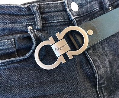 Стильный женский ремень Ferragamo