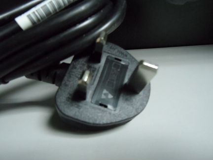 Кабель питания компьютера английский стандарт