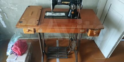 Швейная машинка