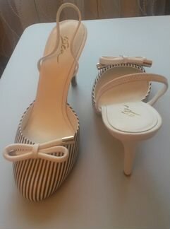 Новые босоножки Liska