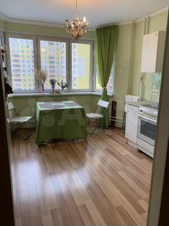 2-к квартира, 65 м², 7/17 эт.