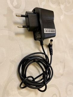 Adapter UPA-5V1000MA