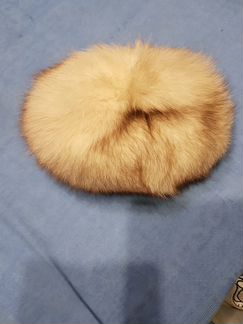 Продается дамская меховая шапка