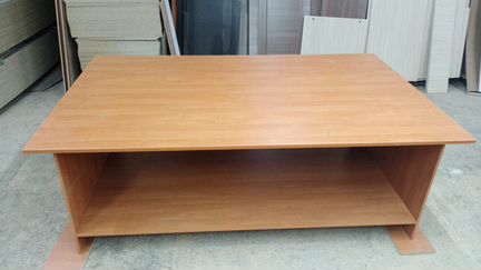 Стол для раскроя ткани 240х150см с полкой новый