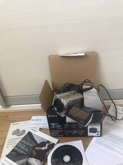 Видеокамера Sony dcr-sr88e, серебристого цвета