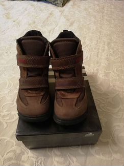 Ботинки экко 30