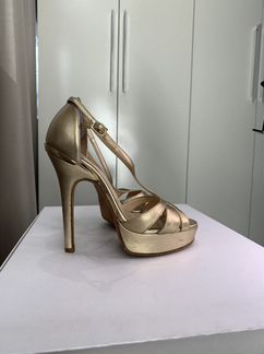 Босоножки Versace 36 размер