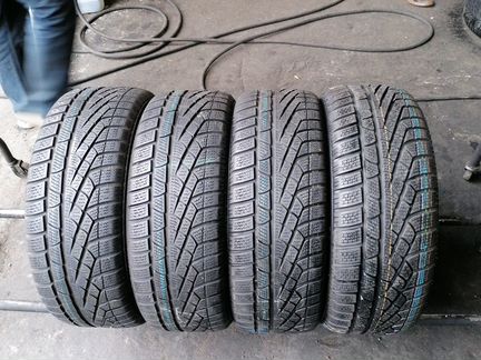 205 50 R17 93H Pirelli Sottozero Winter 210