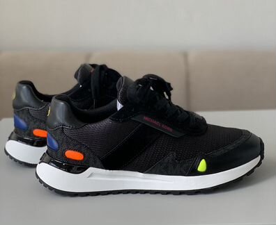 Кроссовки женские Michael Kors новые оригинал