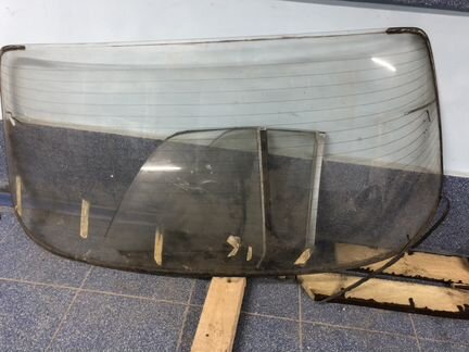 W123 купе стекло заднее лобовое