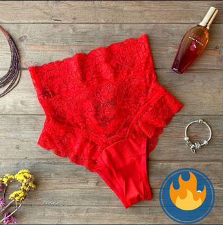 Трусики со шнуровкой