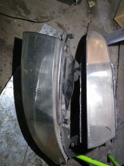 Фары Тойота Эстима Люсида