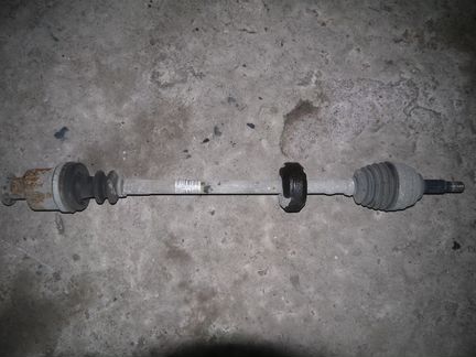 Правый Привод шрус Sandero Logan Largus Almera g15