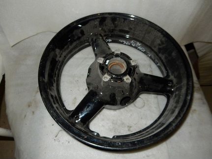Колёсный диск колесо Suzuki gsxr750 1996-1999