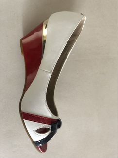 Босоножки 35 размер