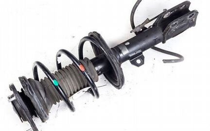Амортизатор передний правый Toyota Avensis