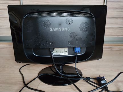 Монитор Samsung 2233SN 21.5