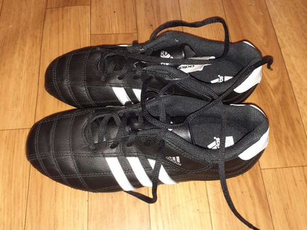 Кожаные футзалки Adidas
